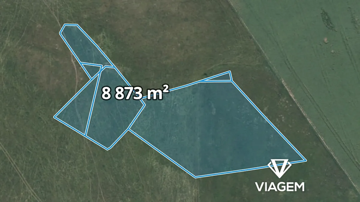 Prodej podílu 1/8 pole 1184 m²